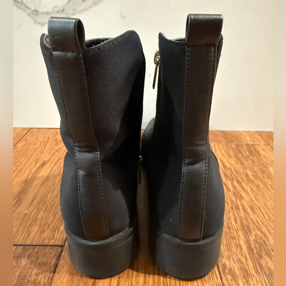 JustFab Camille flat ankle boot - Picture 2 of 5